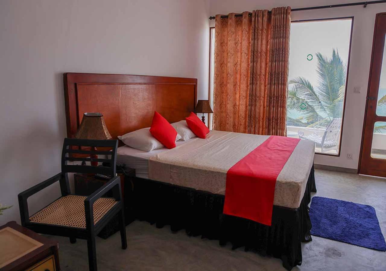 Sea Breeze Ambalangoda Ambalangoda  Exterior photo