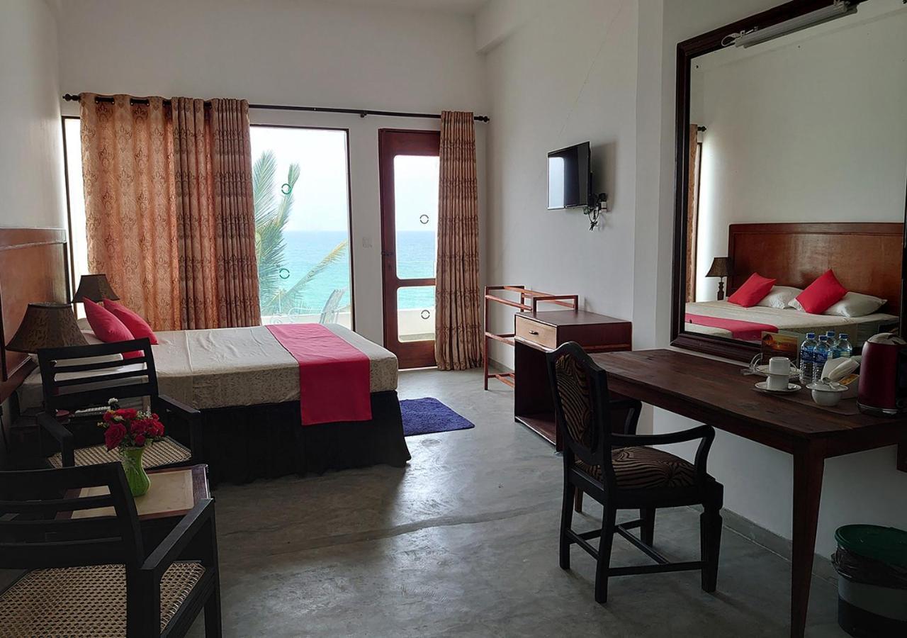 Sea Breeze Ambalangoda Ambalangoda  Exterior photo
