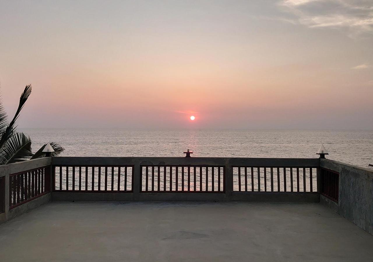Sea Breeze Ambalangoda Ambalangoda  Exterior photo