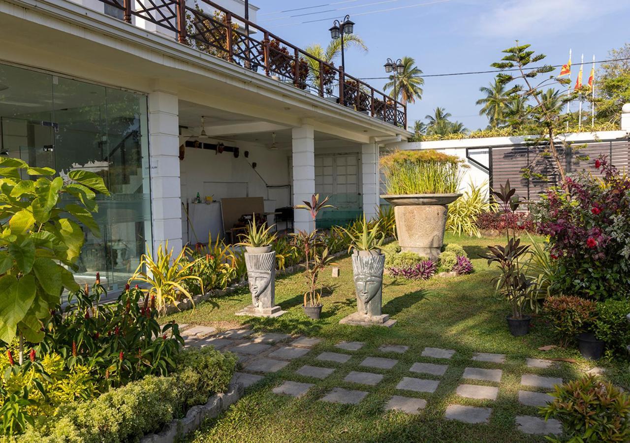 Sea Breeze Ambalangoda Ambalangoda  Exterior photo