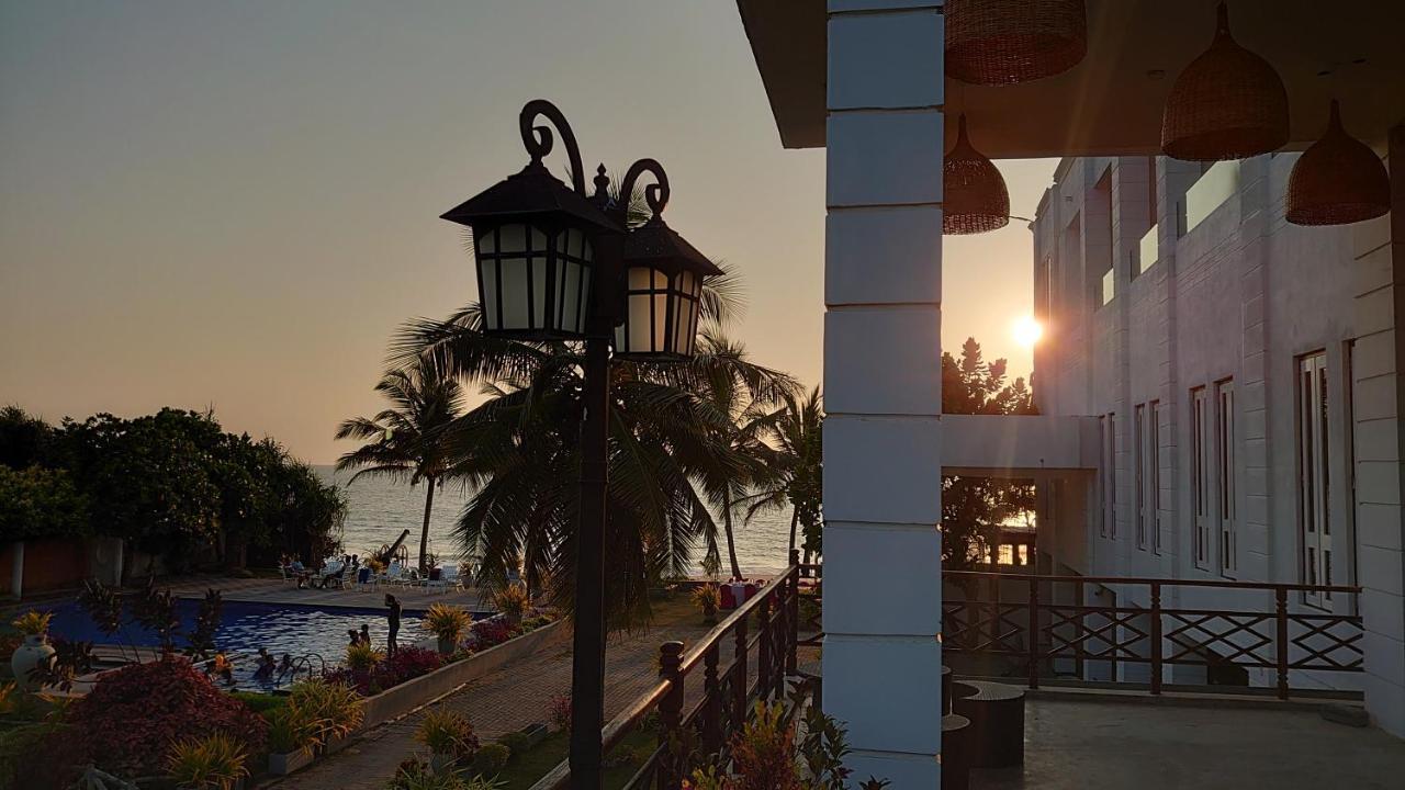 Sea Breeze Ambalangoda Ambalangoda  Exterior photo